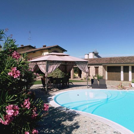 B&B Il Martin Pescatore Bagnolo San Vito ภายนอก รูปภาพ