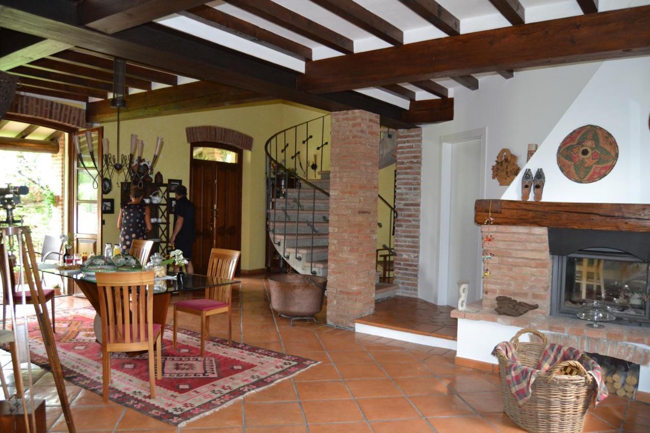 B&B Il Martin Pescatore Bagnolo San Vito ภายนอก รูปภาพ