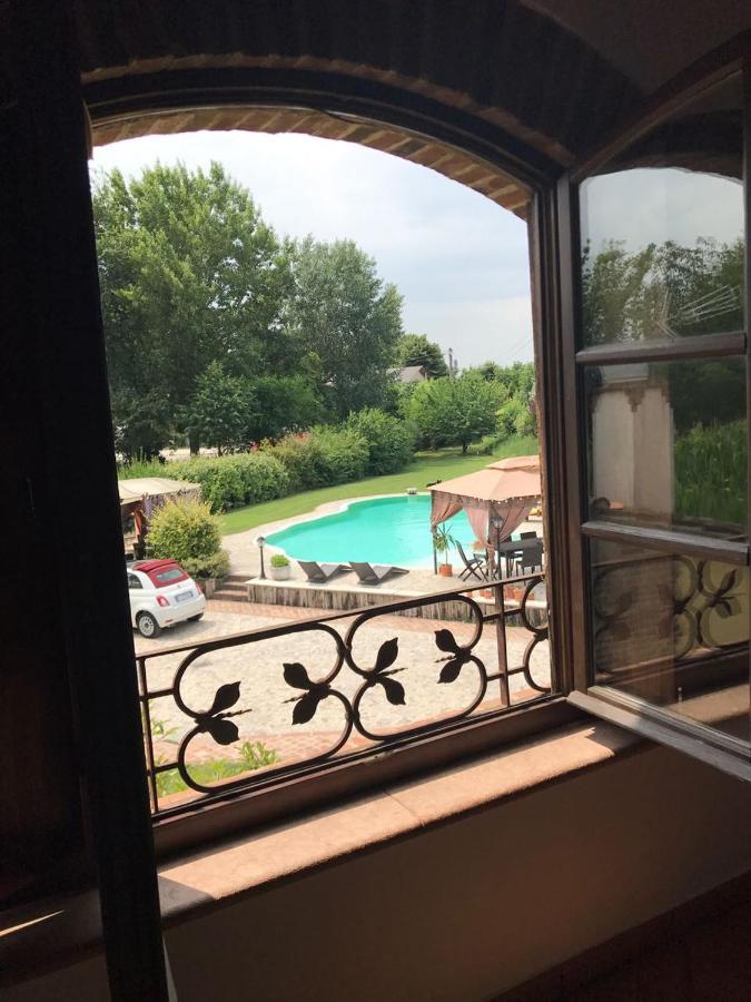 B&B Il Martin Pescatore Bagnolo San Vito ภายนอก รูปภาพ