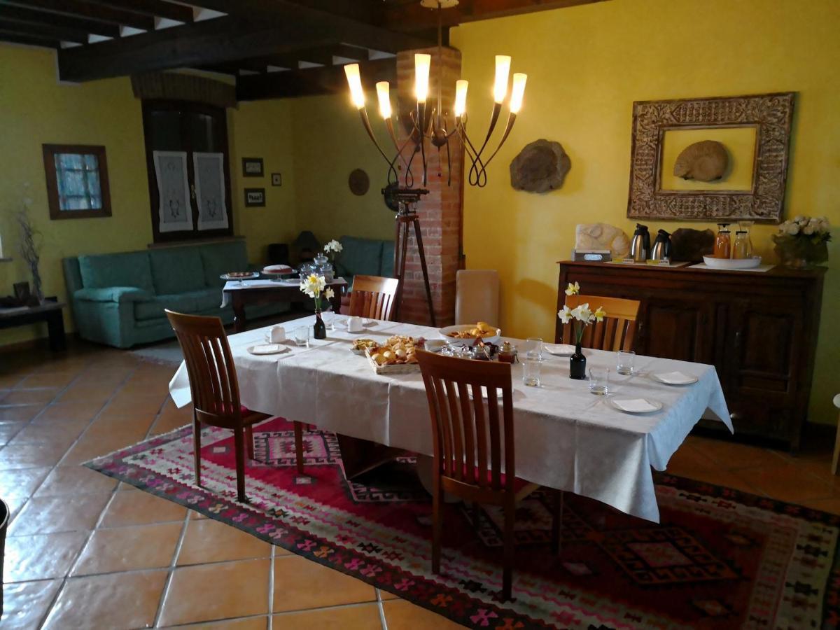 B&B Il Martin Pescatore Bagnolo San Vito ภายนอก รูปภาพ